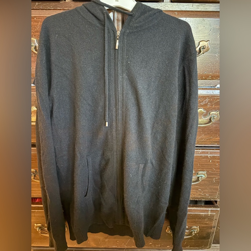 Qi Cashmere Black Zip-Up Hoodie - Size Medium - Men’s - Picture 3 of 4